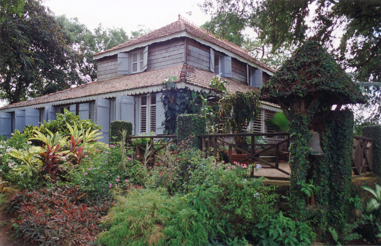 Carta - Reichen et Robert Associés - RRA_Rhum clement_habitation_Bernard Reichen.jpg